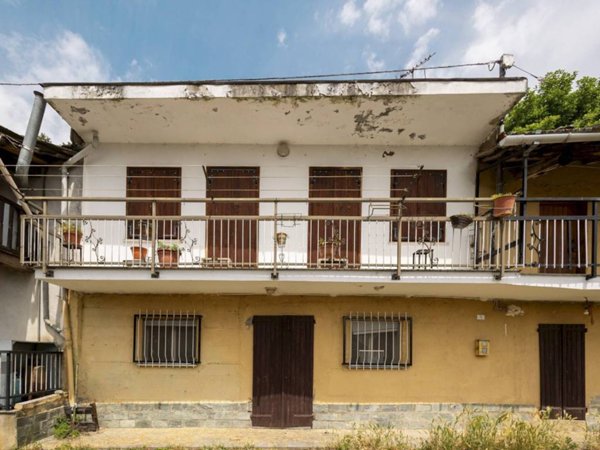 casa indipendente in vendita a Bagnolo Piemonte in zona Rucas