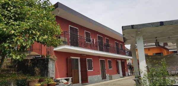 casa indipendente in vendita a Bagnolo Piemonte