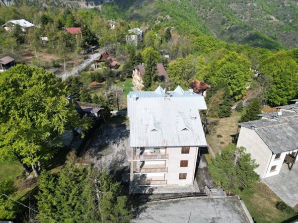 appartamento in vendita a Bagnolo Piemonte in zona Montoso