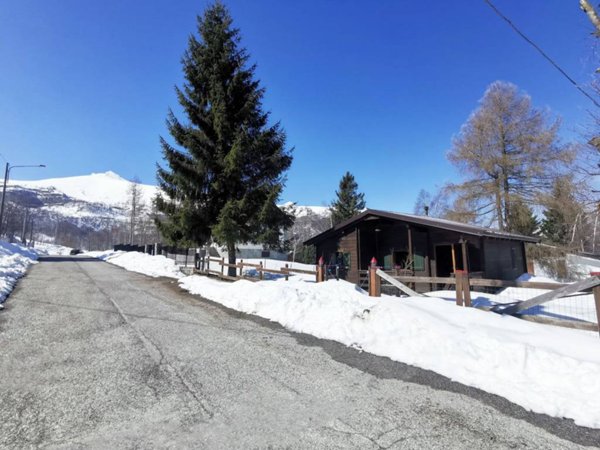 casa indipendente in vendita a Bagnolo Piemonte in zona Montoso
