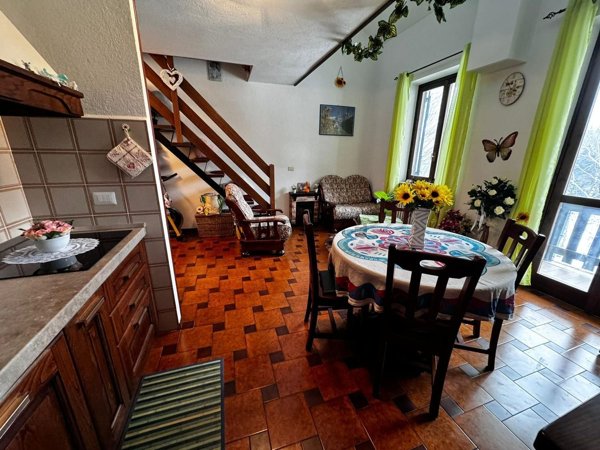 appartamento in vendita a Bagnolo Piemonte in zona Montoso