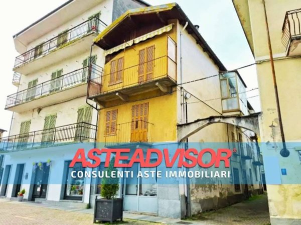 casa indipendente in vendita a Bagnolo Piemonte