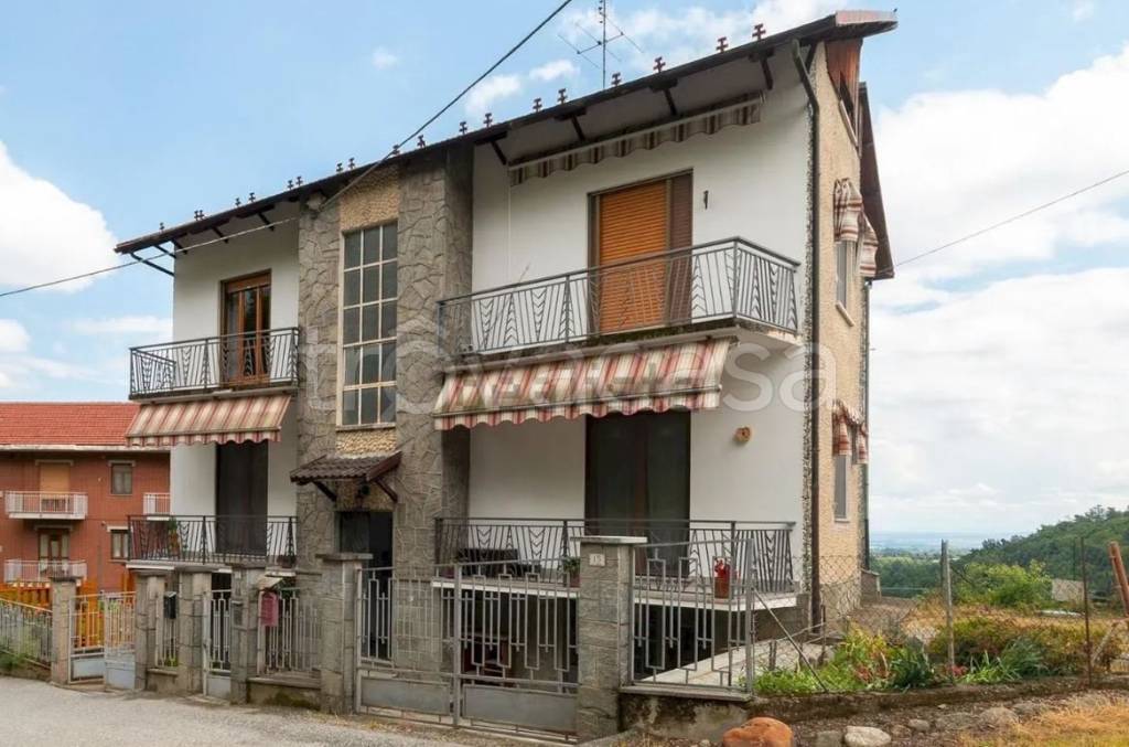 appartamento in vendita a Bagnolo Piemonte in zona Rucas