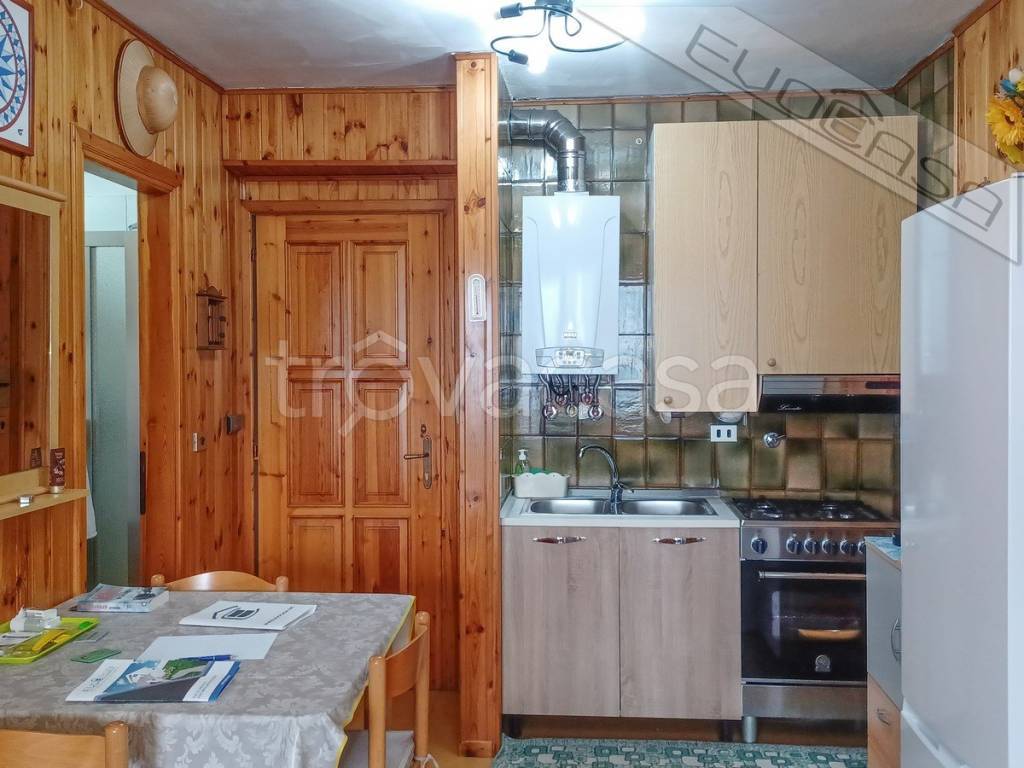 appartamento in vendita a Bagnolo Piemonte in zona Montoso