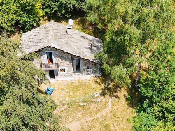 casa indipendente in vendita a Bagnolo Piemonte
