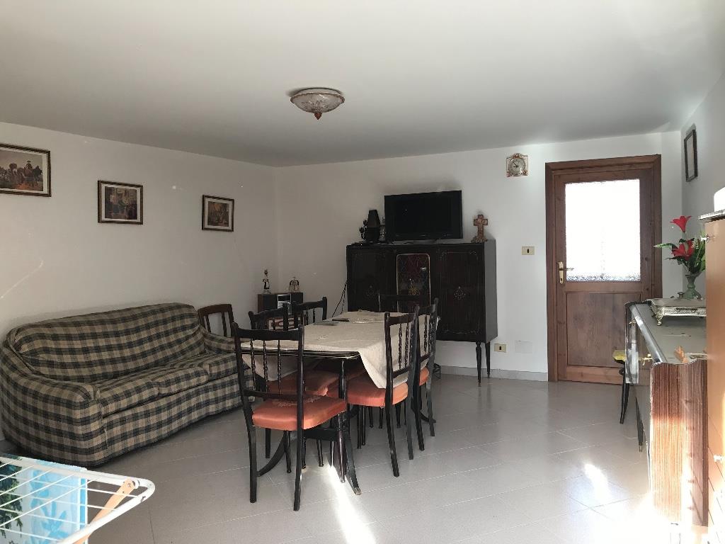 casa indipendente in vendita a Bagnolo Piemonte