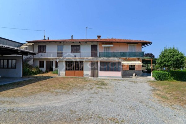 casa indipendente in vendita a Bagnolo Piemonte in zona Villaretto