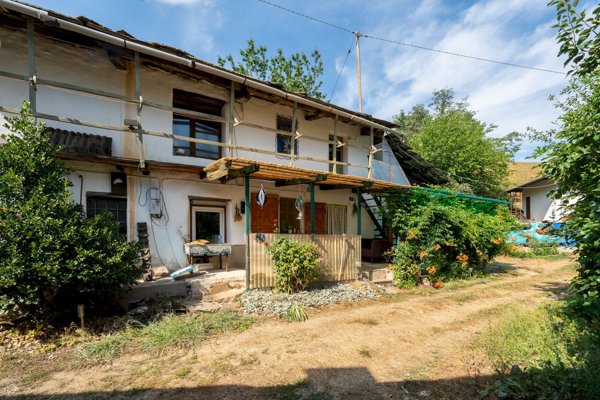 casa indipendente in vendita a Bagnolo Piemonte in zona Rucas