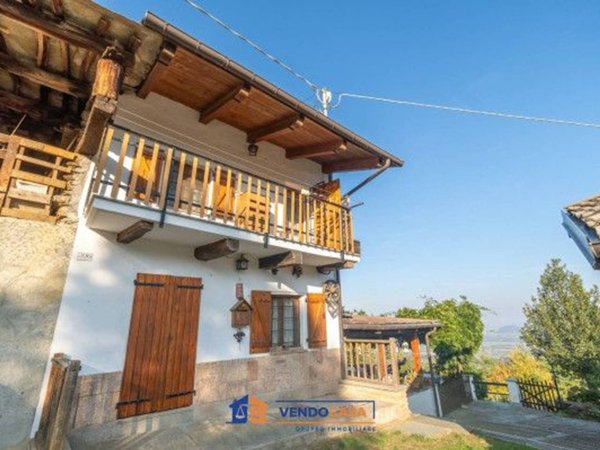 casa indipendente in vendita a Bagnolo Piemonte in zona Rucas