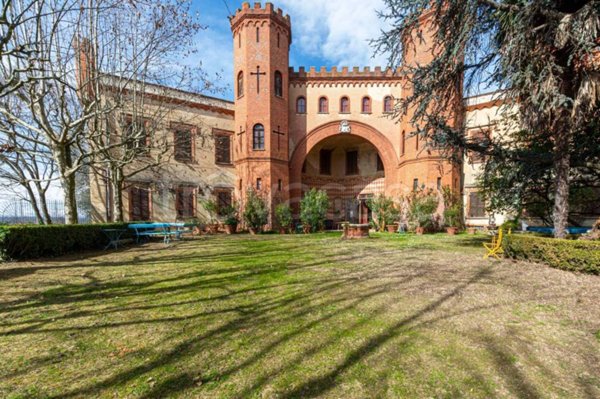 villa in vendita a Baldissero d'Alba