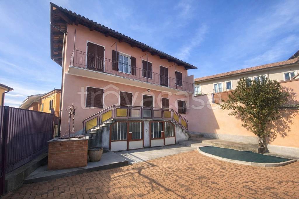 casa indipendente in vendita a Baldissero d'Alba