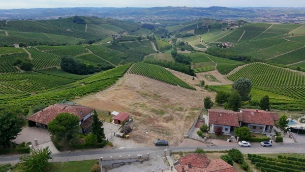 terreno edificabile in vendita a Barbaresco