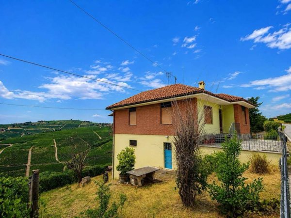 casa indipendente in vendita a Barbaresco