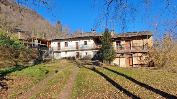 casa indipendente in vendita a Barge