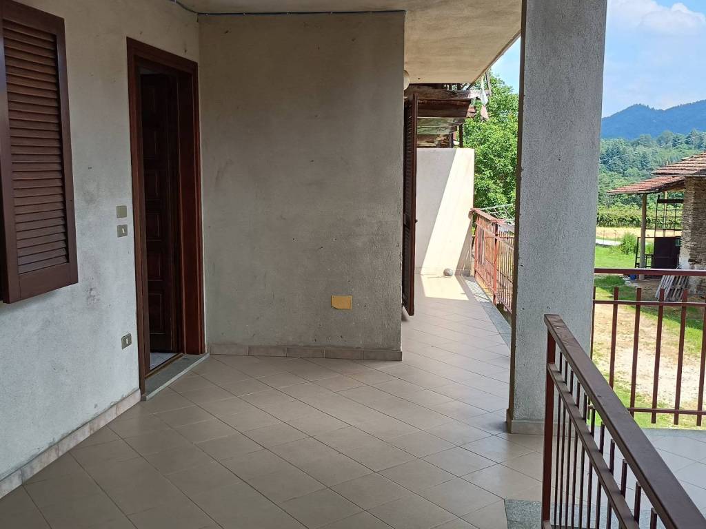 appartamento in vendita a Barge