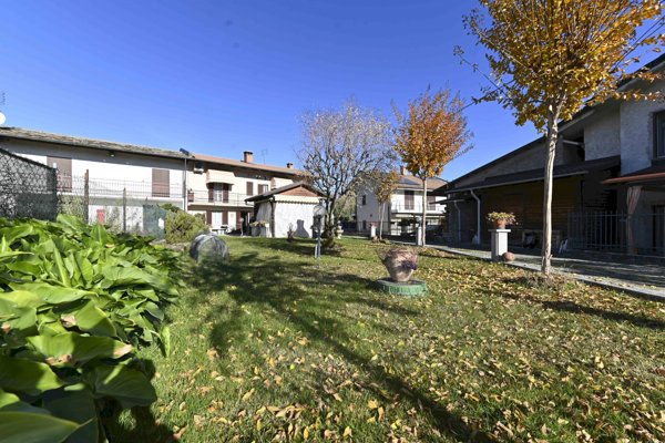 casa indipendente in vendita a Barge