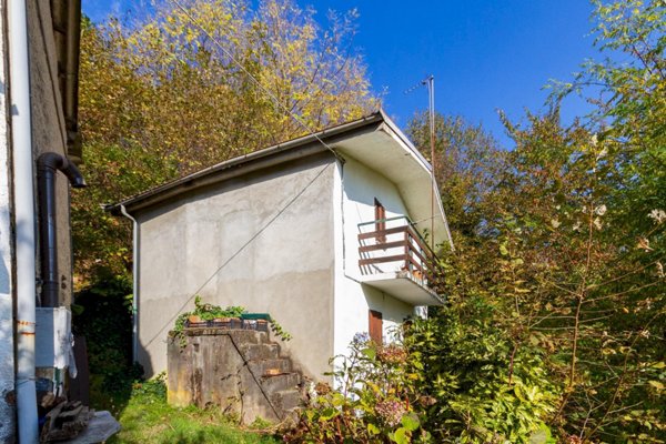 casa indipendente in vendita a Barge