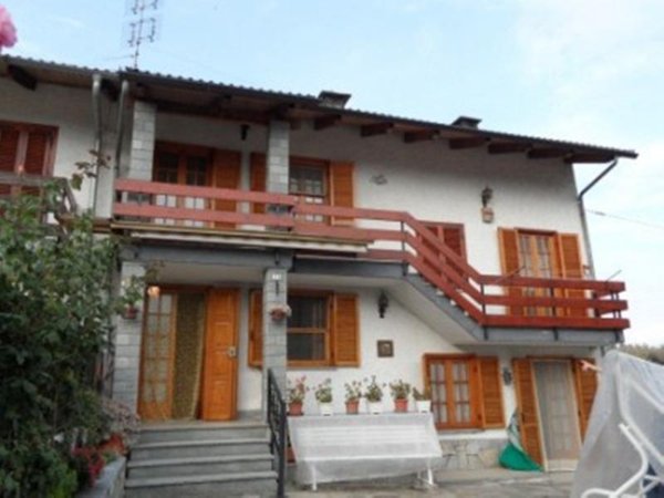 casa indipendente in vendita a Barge