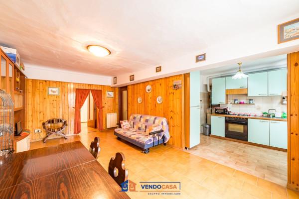 appartamento in vendita a Barge