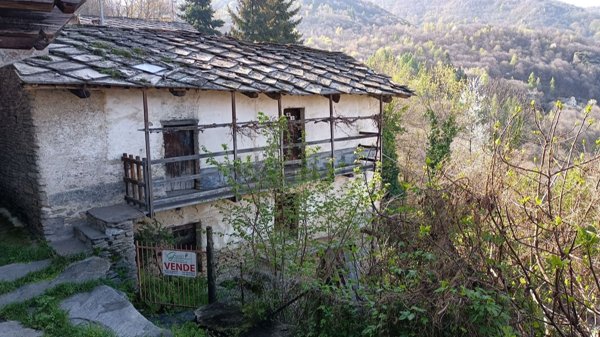 casale in vendita a Barge