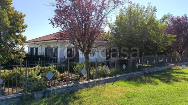 casa indipendente in vendita a Barge