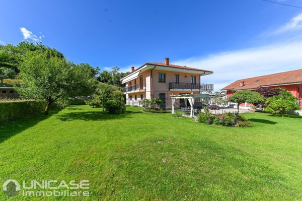 casa indipendente in vendita a Barge