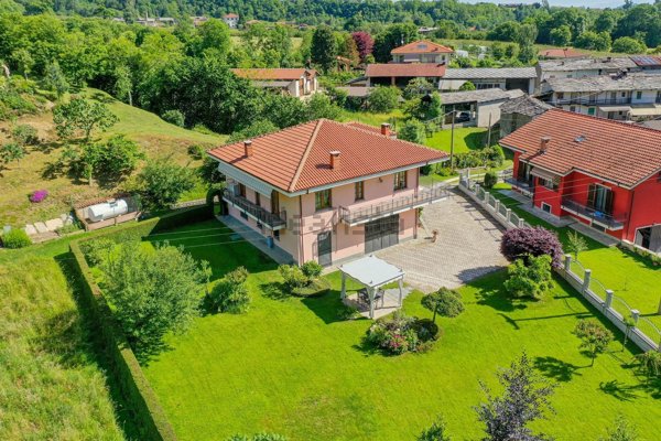 casa indipendente in vendita a Barge