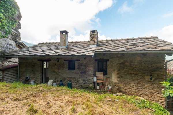 casa indipendente in vendita a Barge