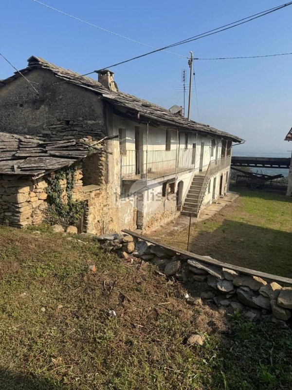 casa indipendente in vendita a Barge