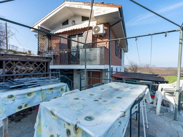 appartamento in vendita a Barge