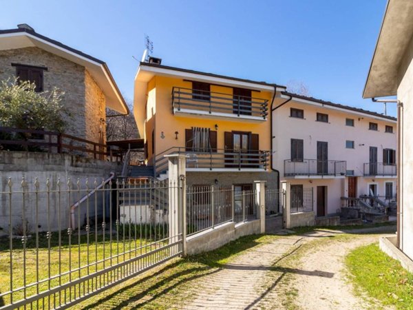 casa indipendente in vendita a Barge