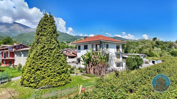 casa indipendente in vendita a Barge