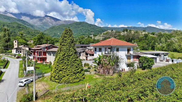 casa indipendente in vendita a Barge