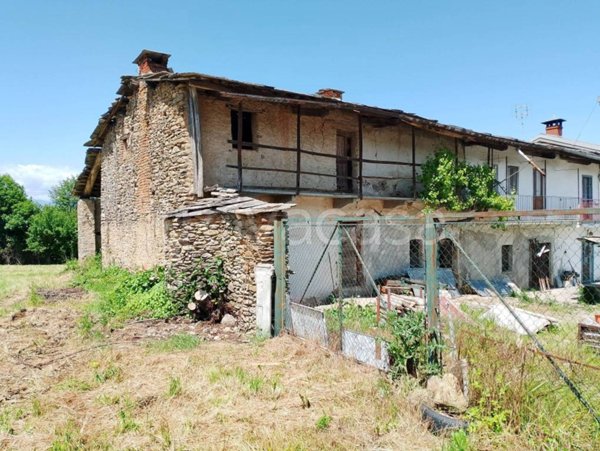 casa indipendente in vendita a Barge