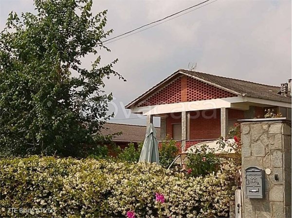 casa indipendente in vendita a Barge