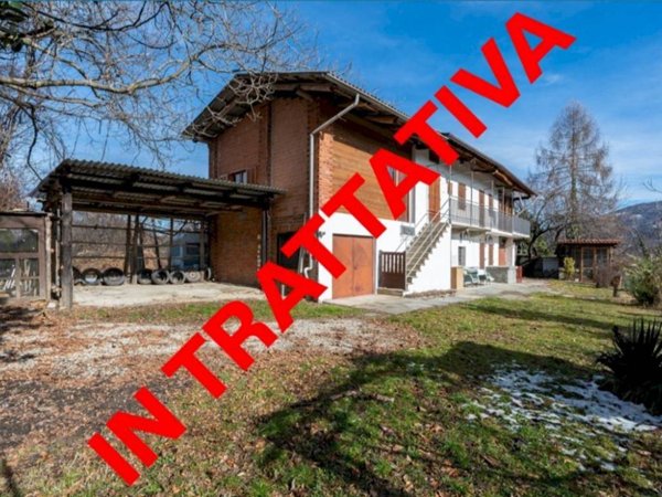 casa indipendente in vendita a Barge