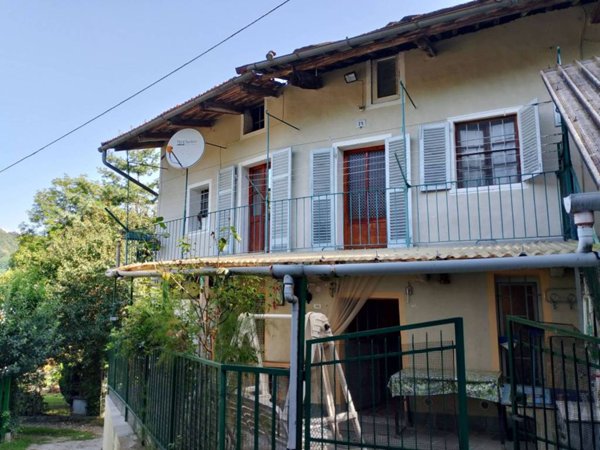 casa indipendente in vendita a Barge