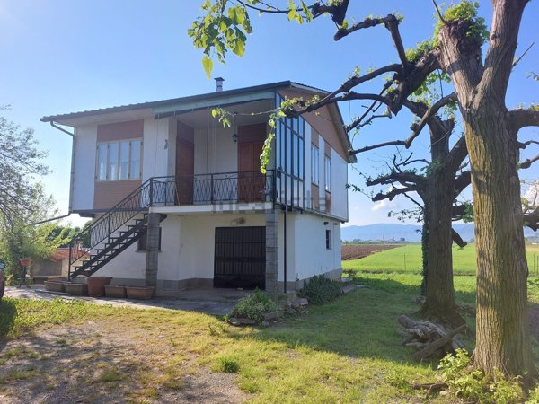 casa indipendente in vendita a Barge