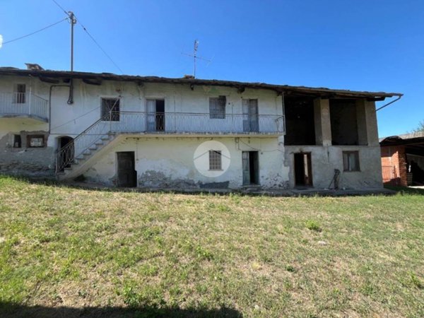 casa indipendente in vendita a Barge