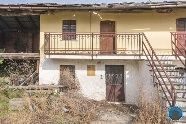 casa indipendente in vendita a Barge