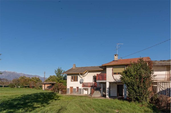 casa indipendente in vendita a Barge