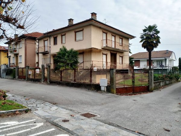 appartamento in vendita a Barge