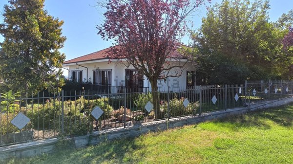 casa indipendente in vendita a Barge