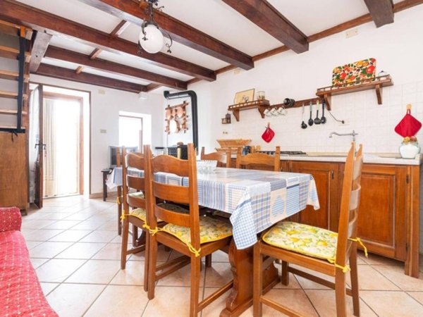 casa indipendente in vendita a Barge