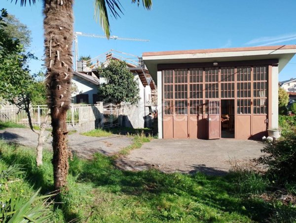 casa indipendente in vendita a Barge