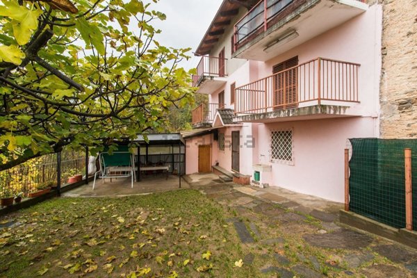 casa indipendente in vendita a Barge