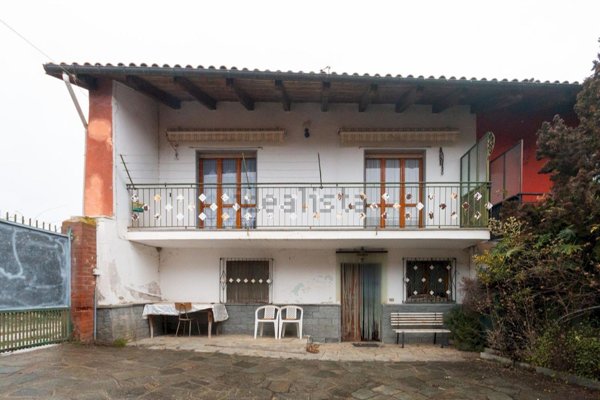 casa indipendente in vendita a Barge