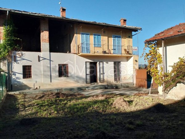 casa indipendente in vendita a Barge