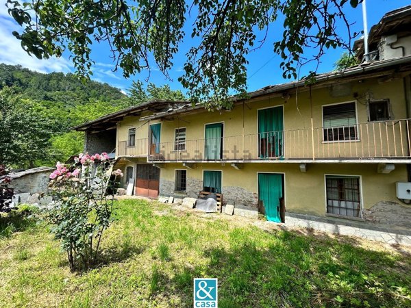 casa indipendente in vendita a Barge