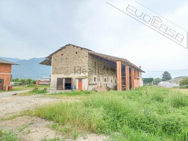 appartamento in vendita a Barge